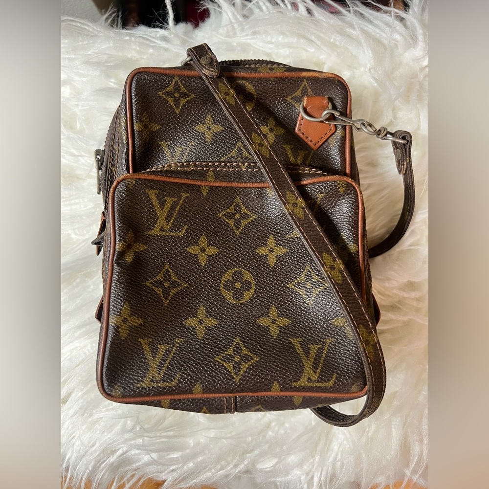 🤎🔥Louis Vuitton 🔥🤎 Authenticated Amazone monogram crossbody bag